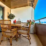 Balcon De Gigantes, * بويرتو دي سانتياغو